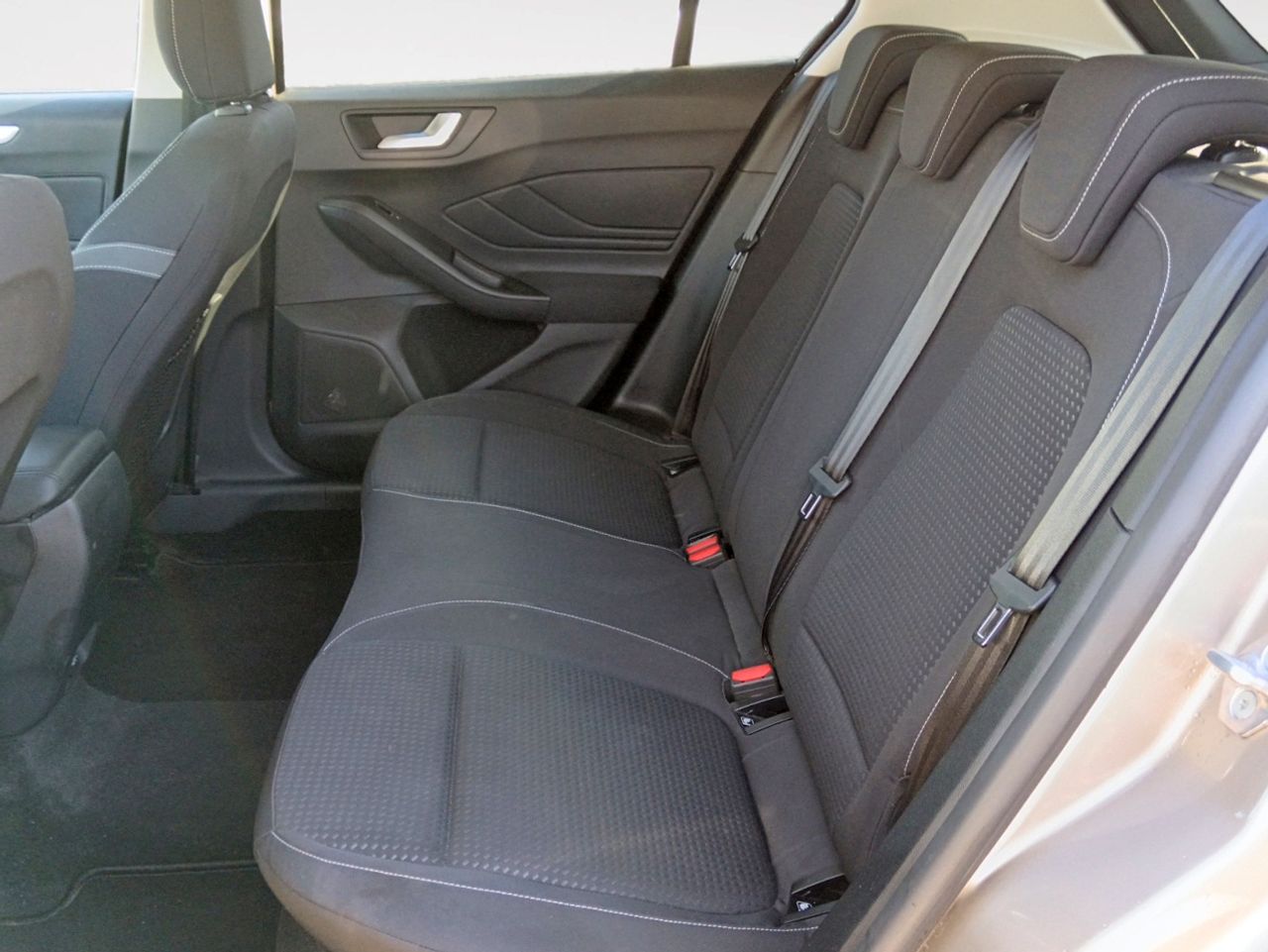 Ford Focus Trend Plus - foto 10