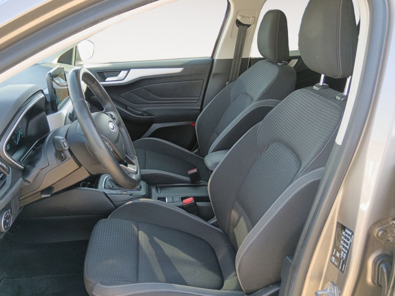 Ford Focus Trend Plus - foto 9