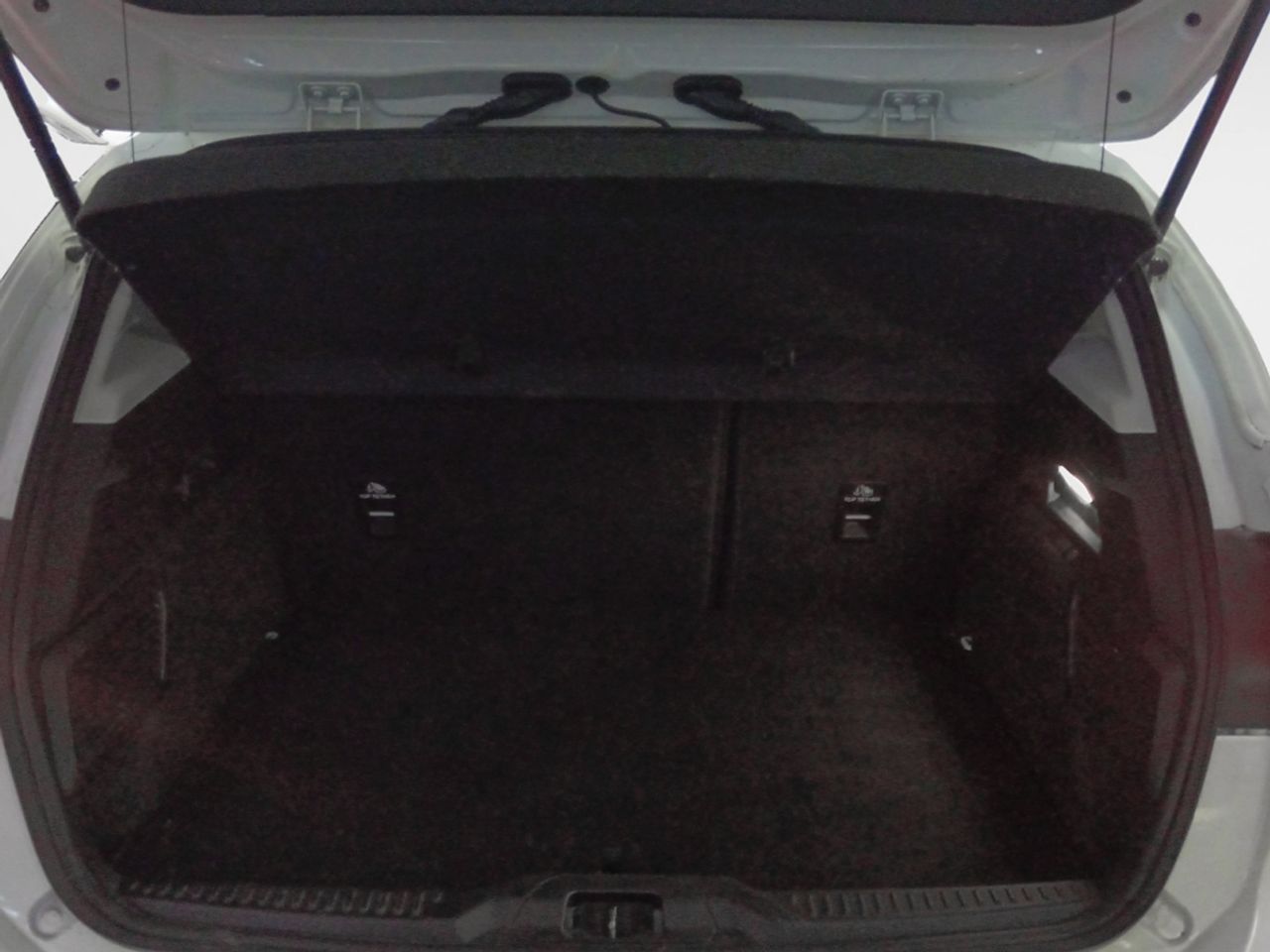 Ford Focus Active - foto 11