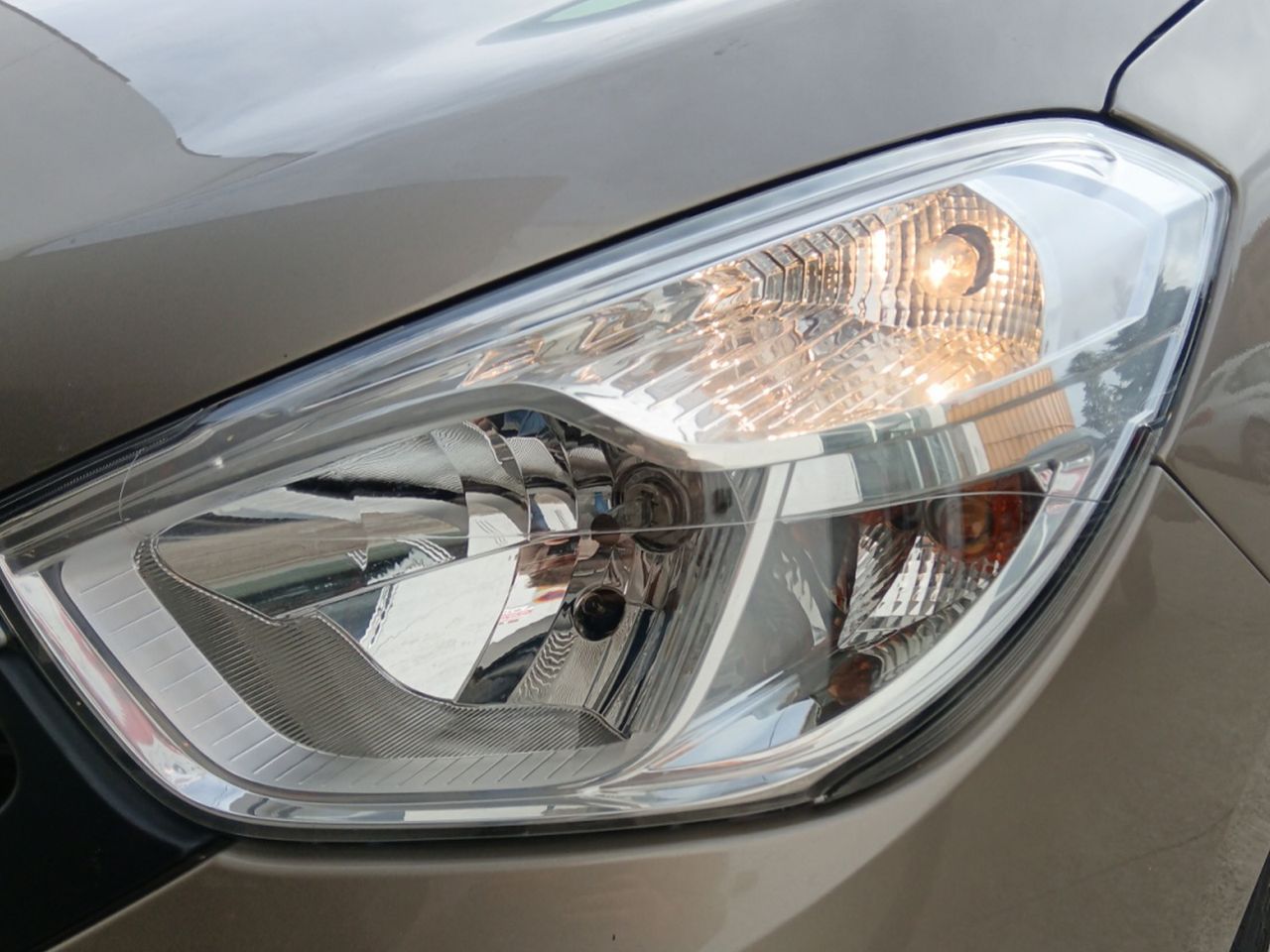 Dacia Lodgy Laureate - foto 22