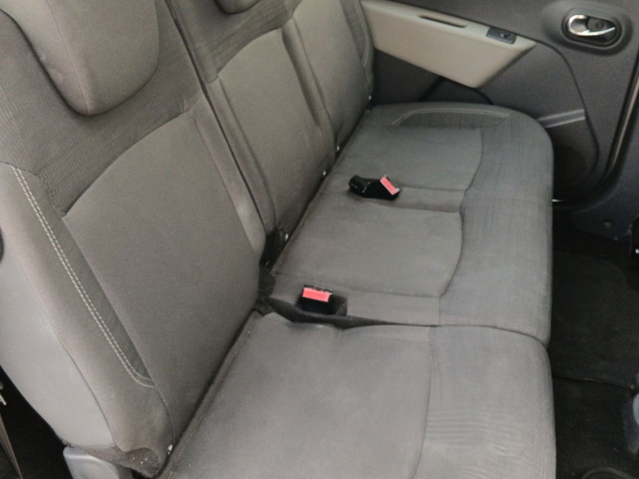 Dacia Lodgy Laureate - foto 11