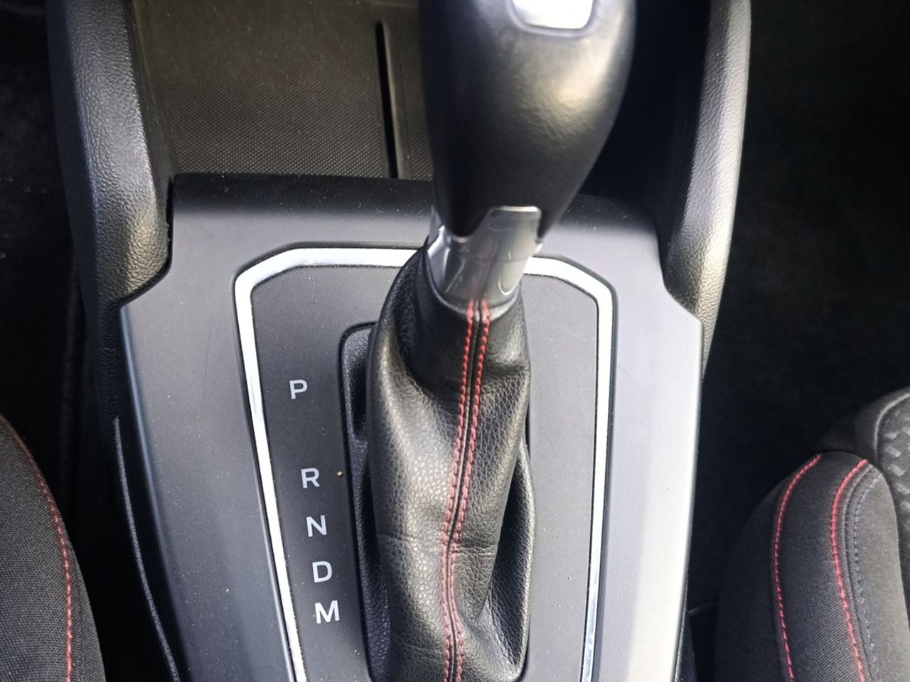 Ford Focus ST-Line - foto 12