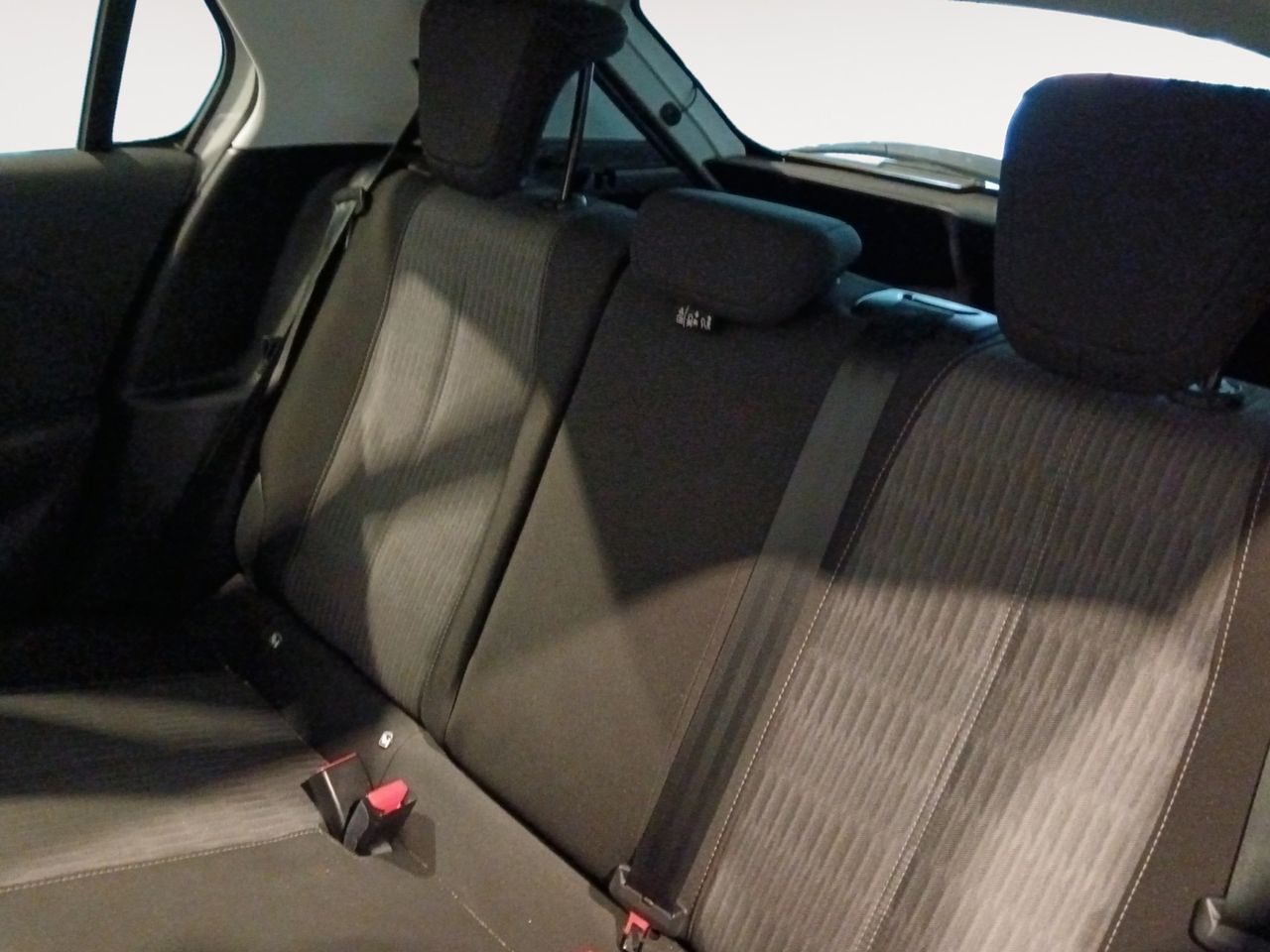 Opel Corsa Edition - foto 9