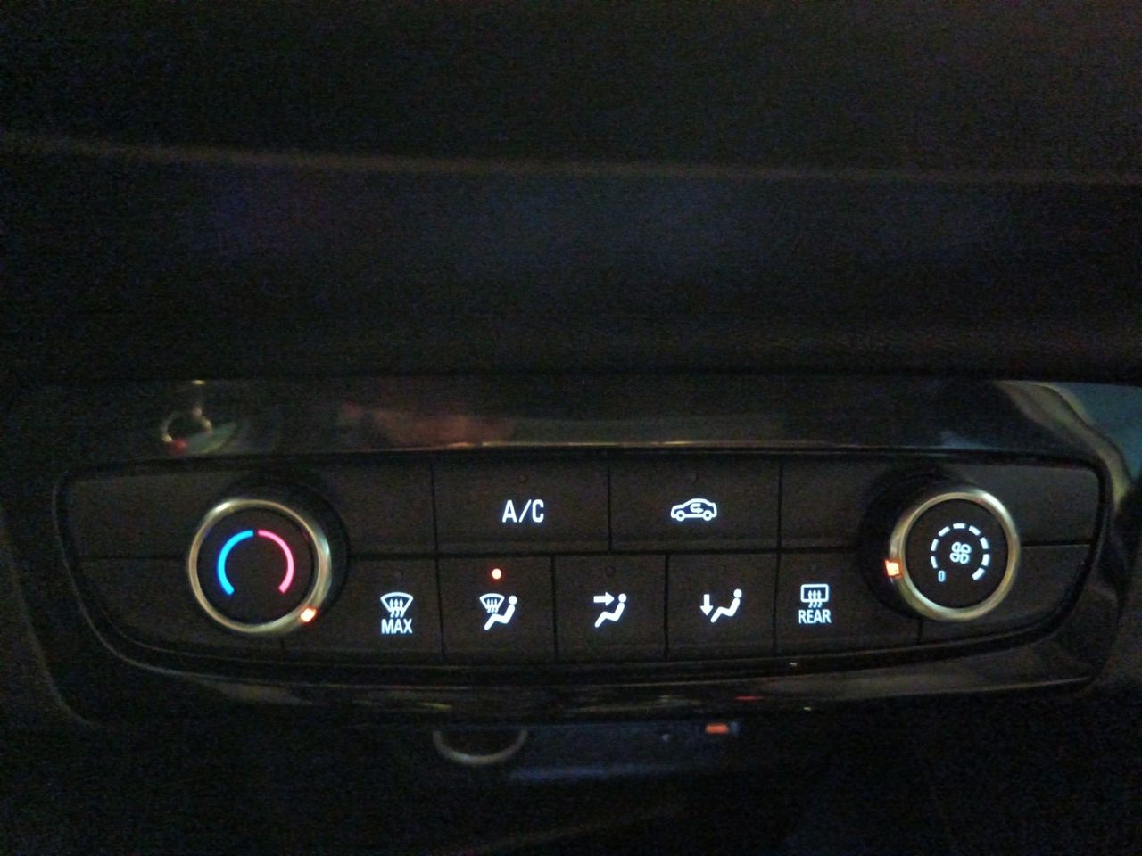 Opel Corsa Edition - foto 18