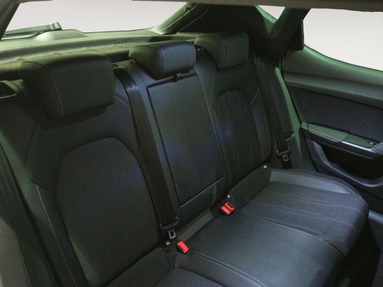 Cupra León 1.5 eTSI - foto 9