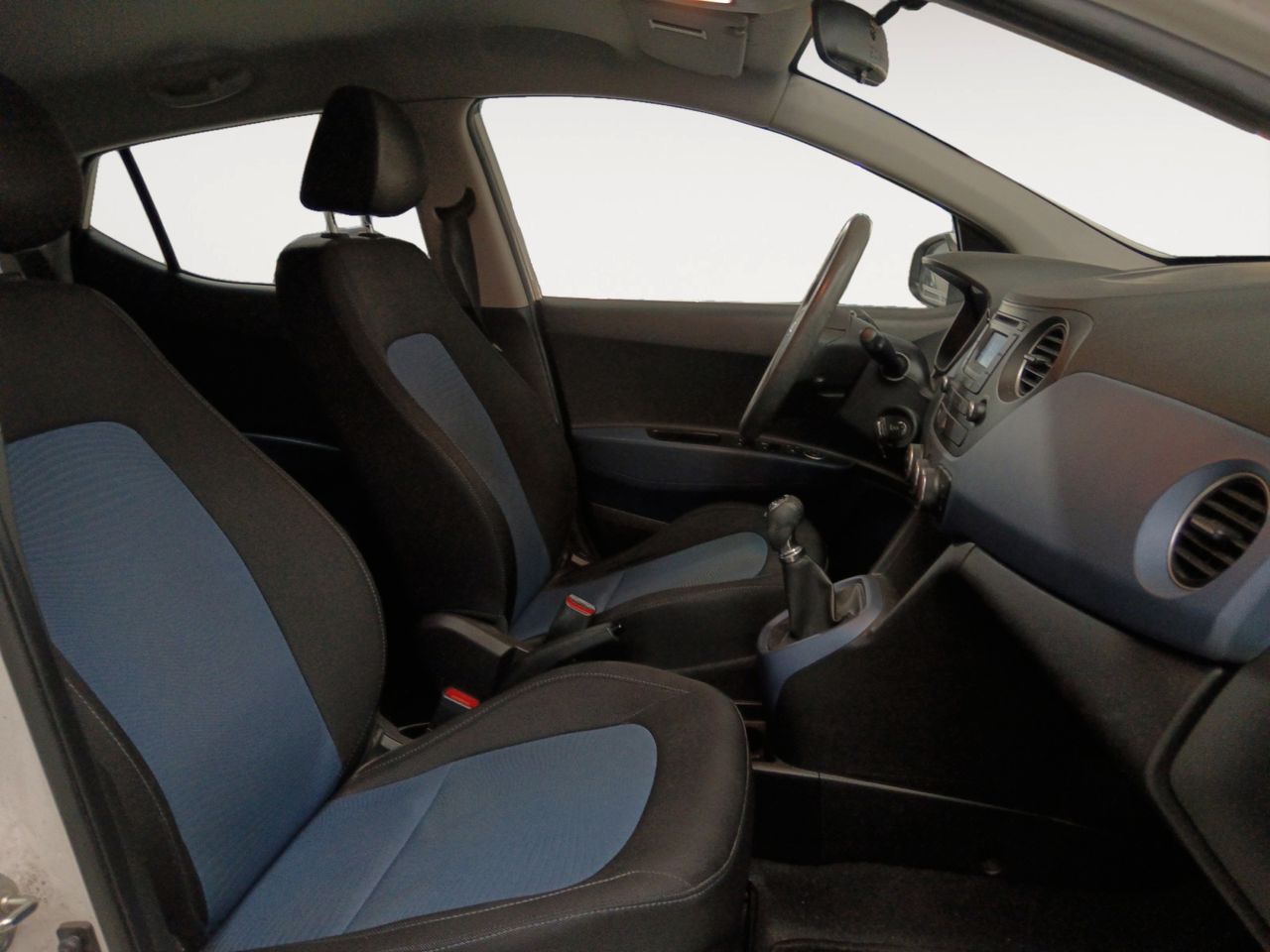 Hyundai i10 Tecno Plus - foto 11