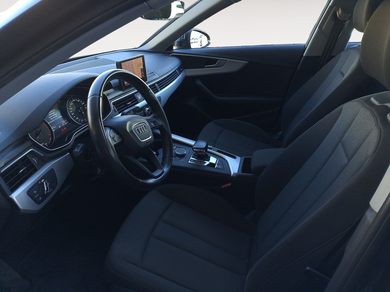 Audi A4 advanced edition - foto 9