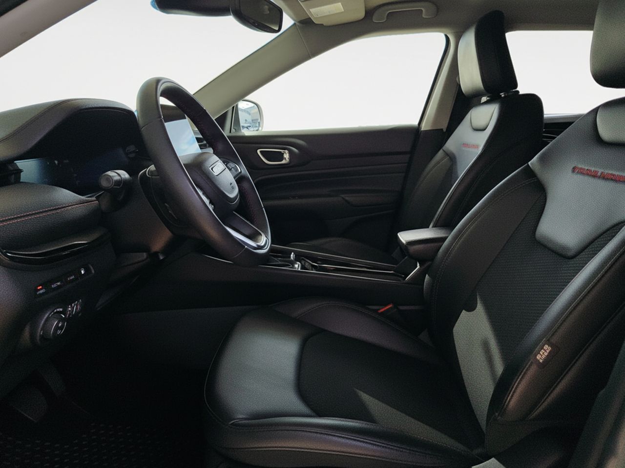 Jeep Compass Trailhawk Plug-In Hybrid 4WD - foto 9