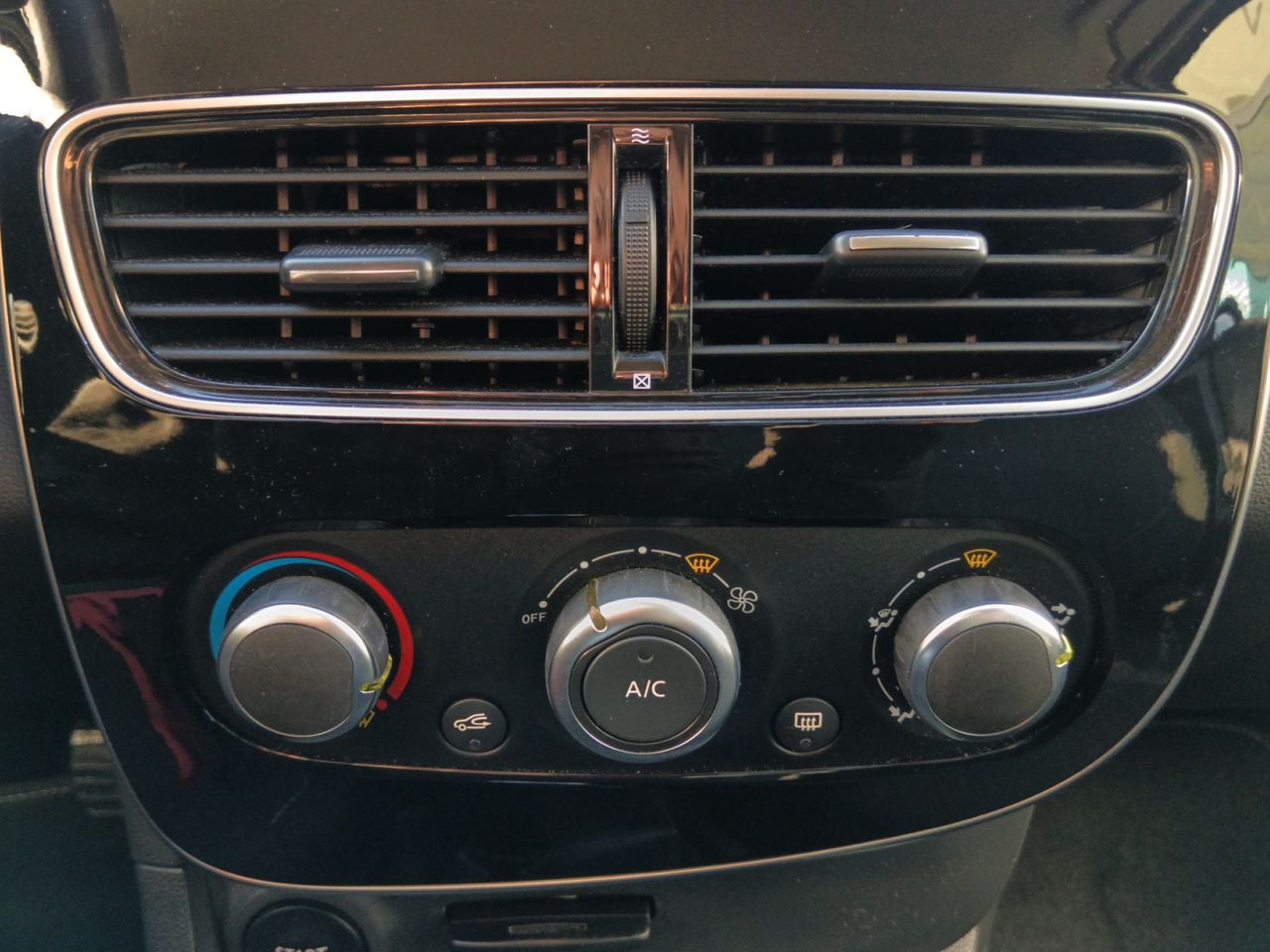 Renault Clio Intens - foto 19