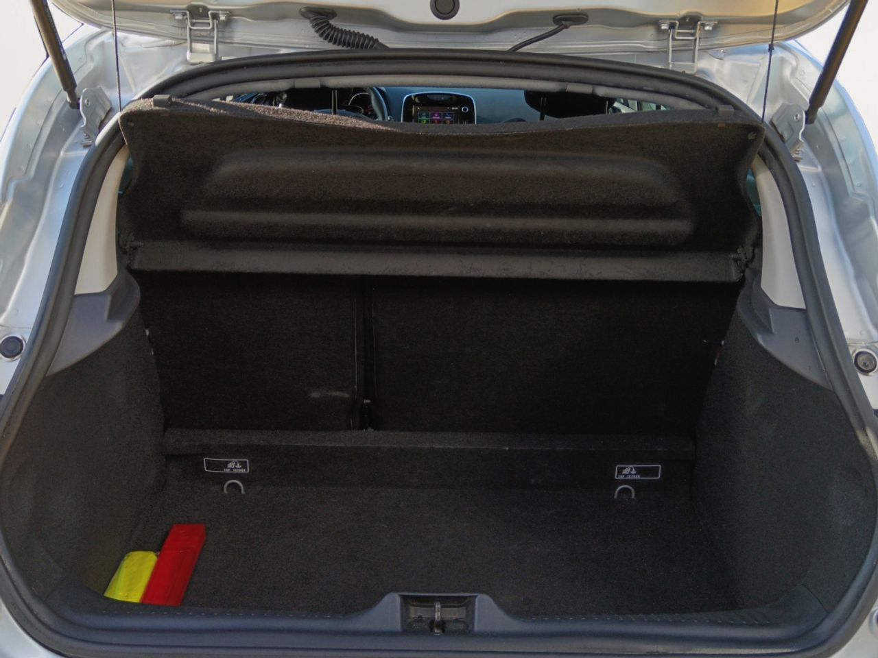 Renault Clio Intens - foto 12