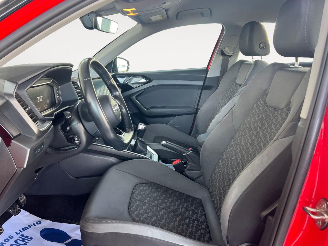 Audi A1 30 TFSI Adrenalin - foto 8