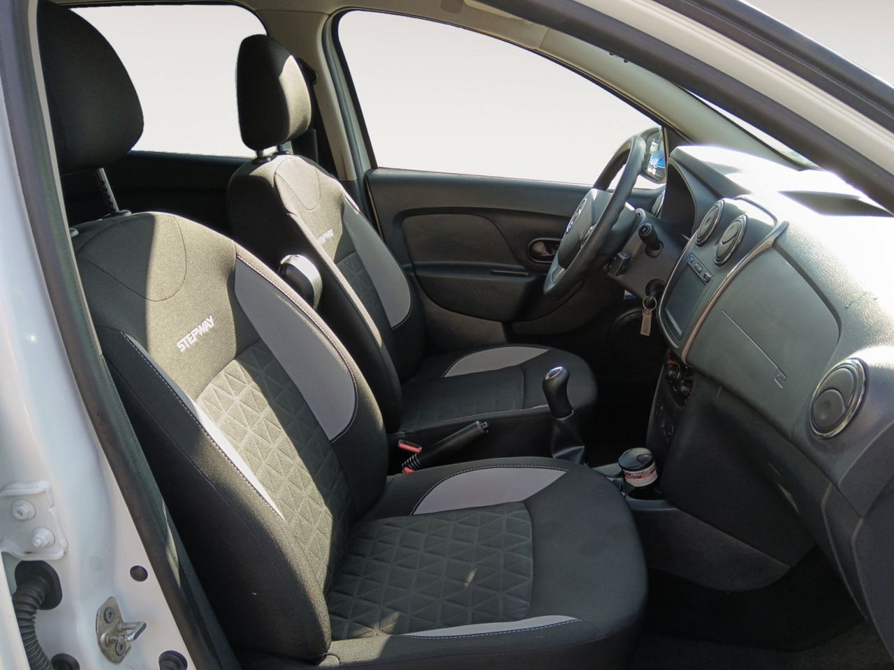 Dacia Sandero Stepway - foto 11