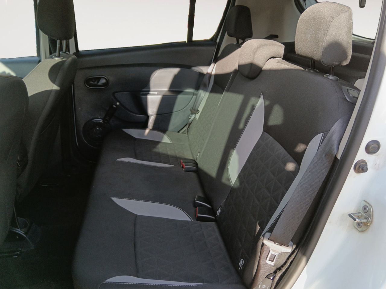 Dacia Sandero Stepway - foto 10