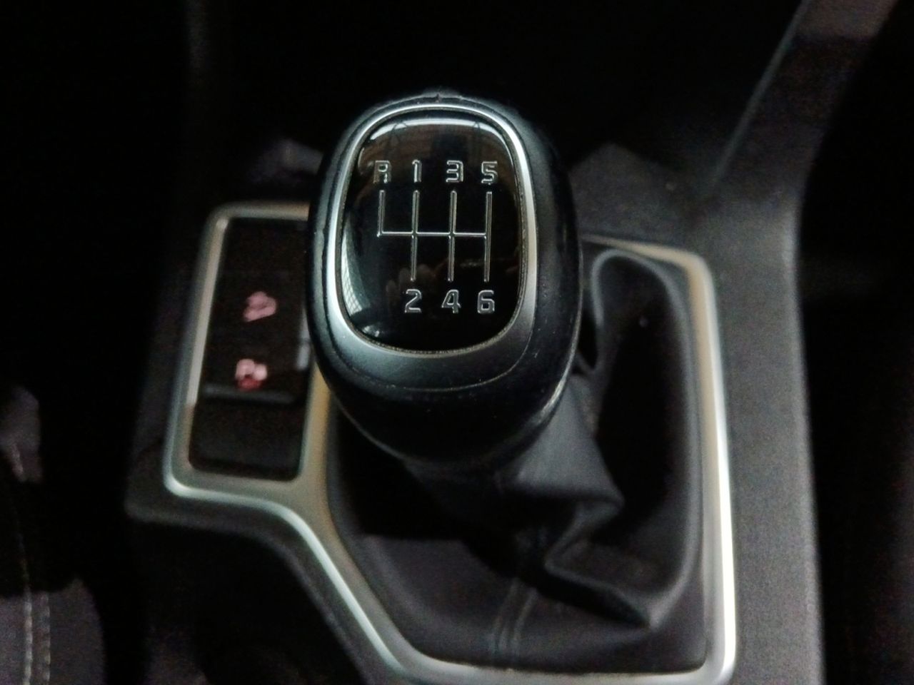 Kia Sportage Drive 2WD - foto 12