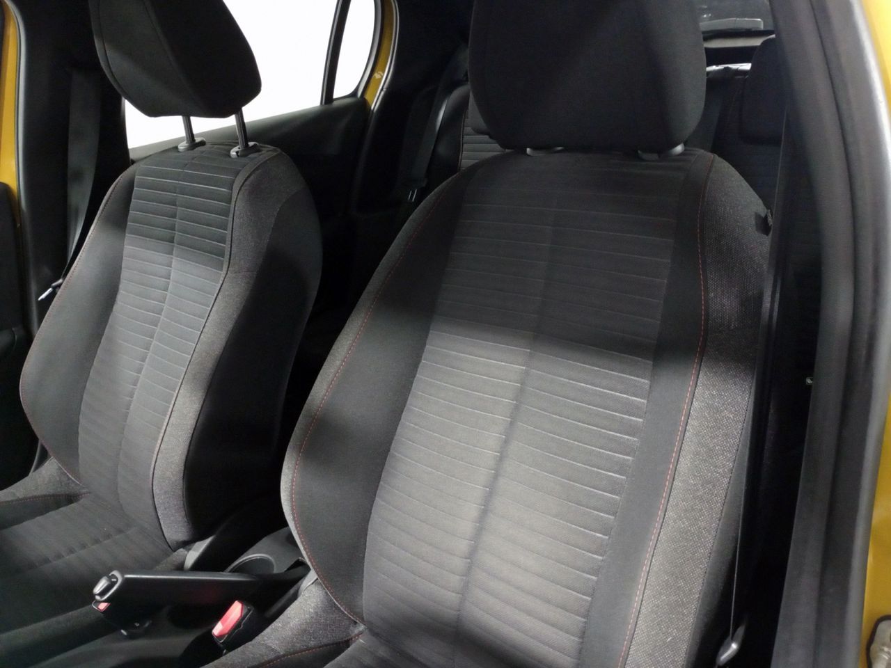 Peugeot 208 Active Pack - foto 18