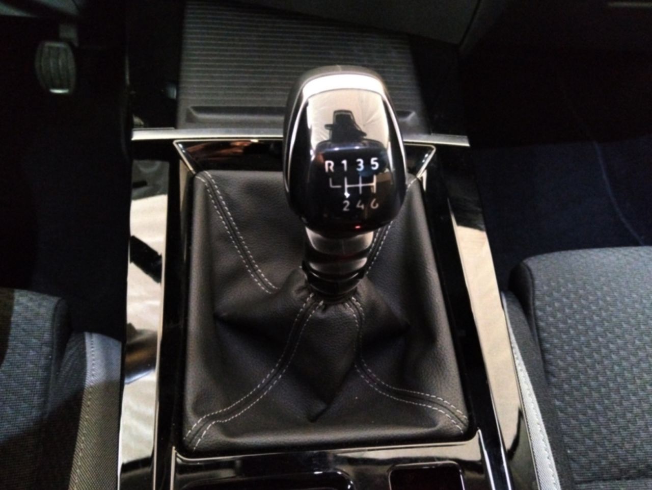 Opel Astra Edition - foto 12