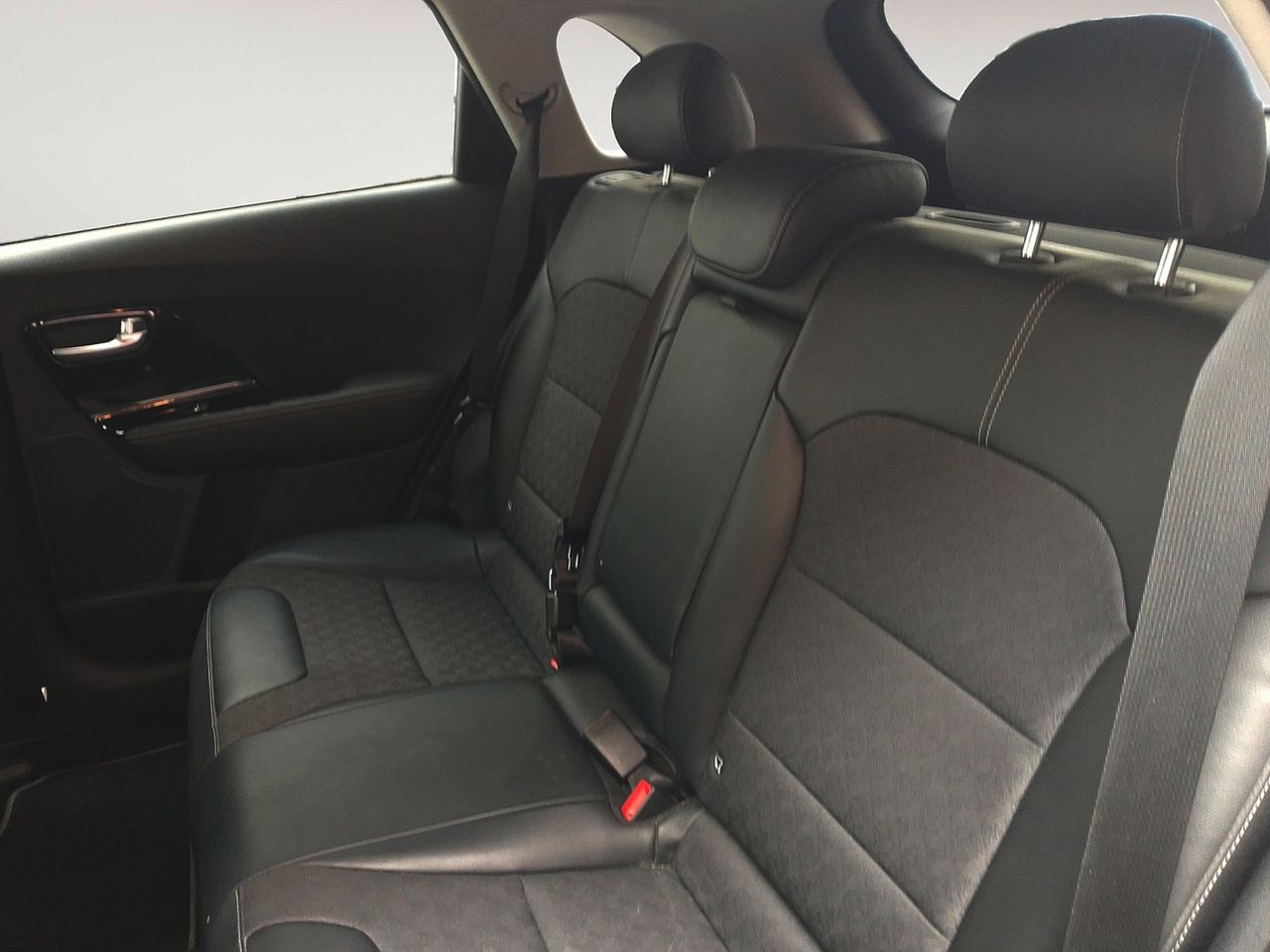 Kia Niro Emotion - foto 10