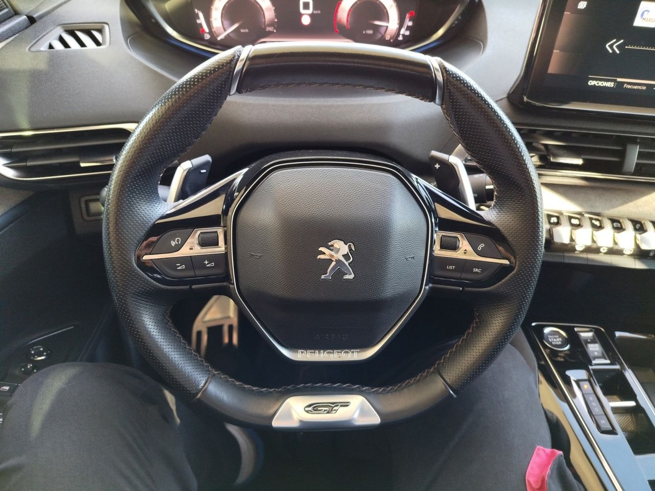 Peugeot 3008 GT - foto 7