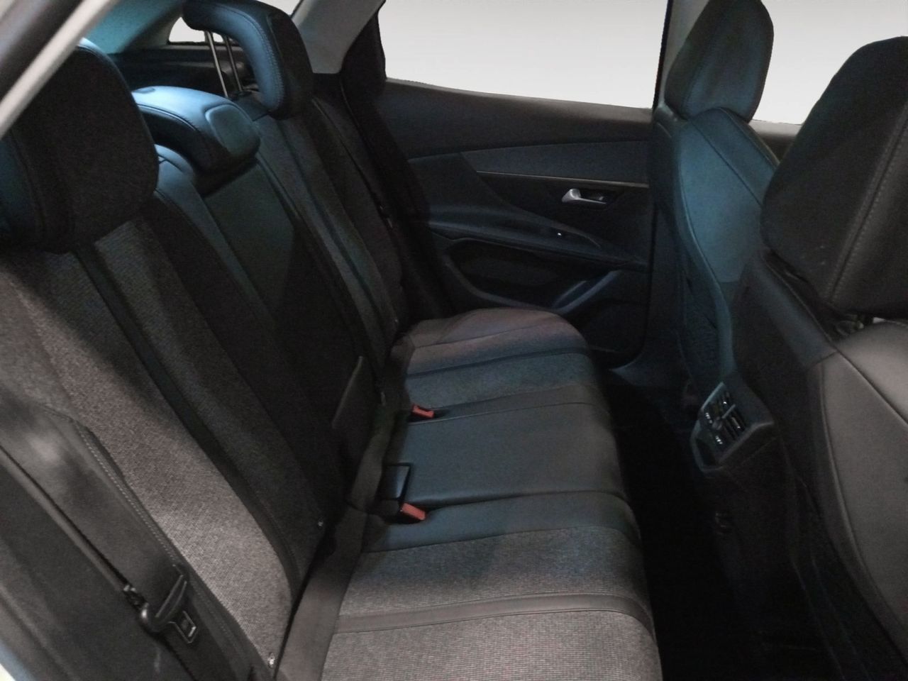 Peugeot 3008 Allure - foto 9