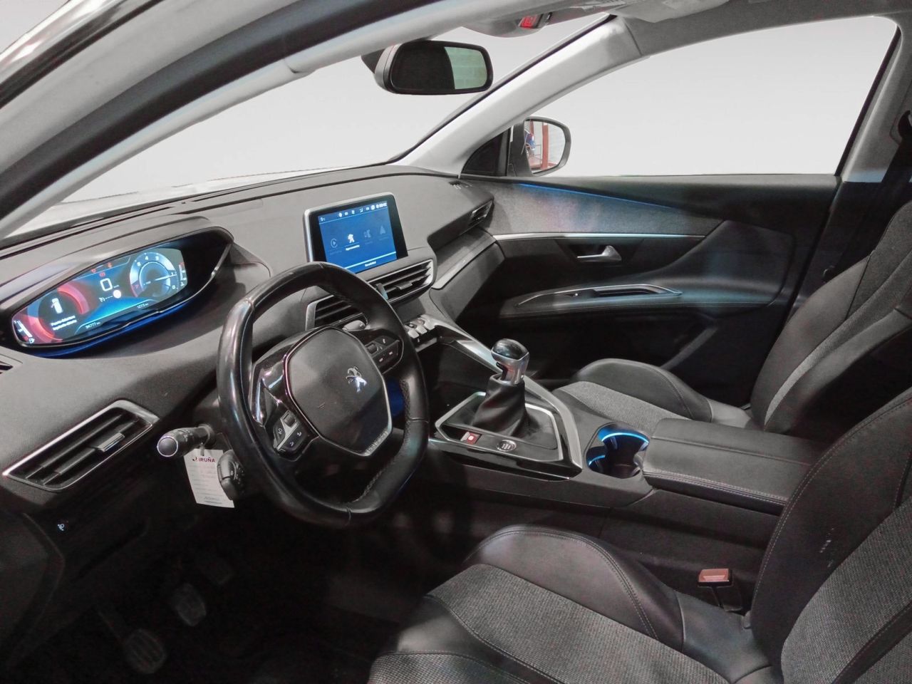 Peugeot 3008 Allure - foto 6