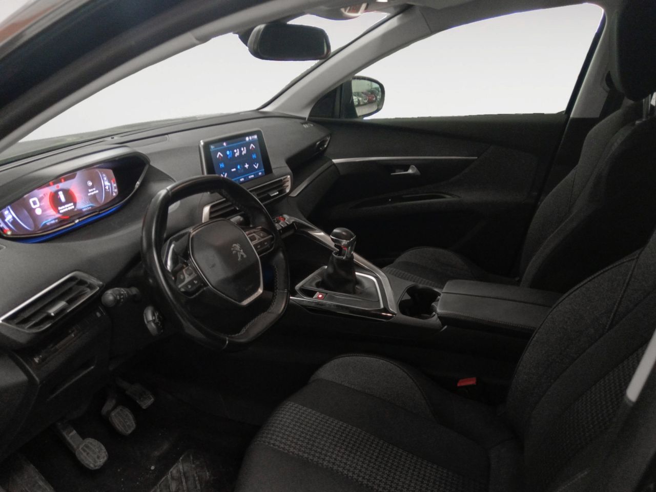 Peugeot 5008 Active - foto 7