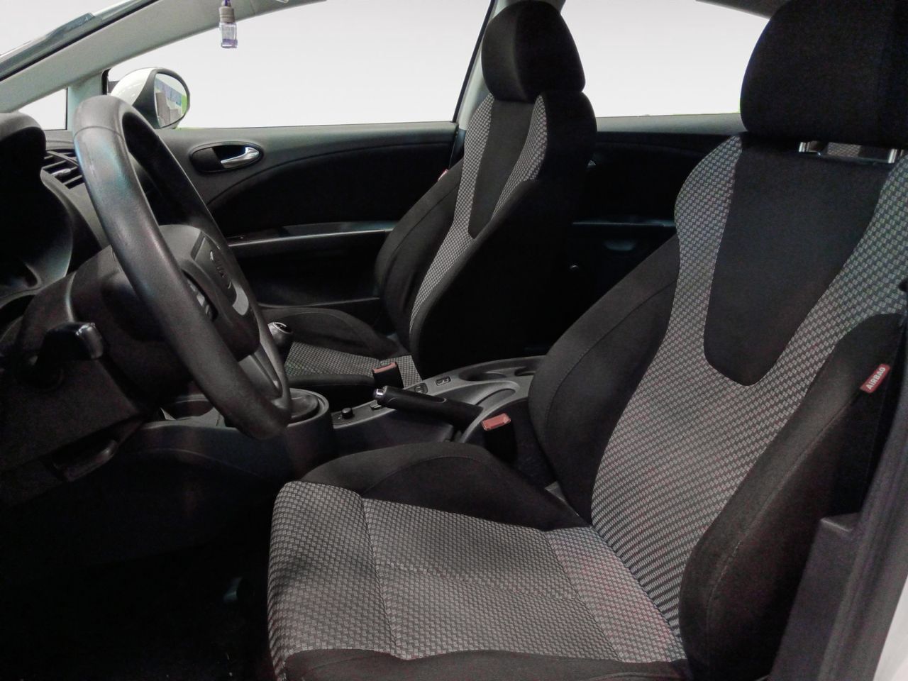 Seat Leon Reference - foto 9