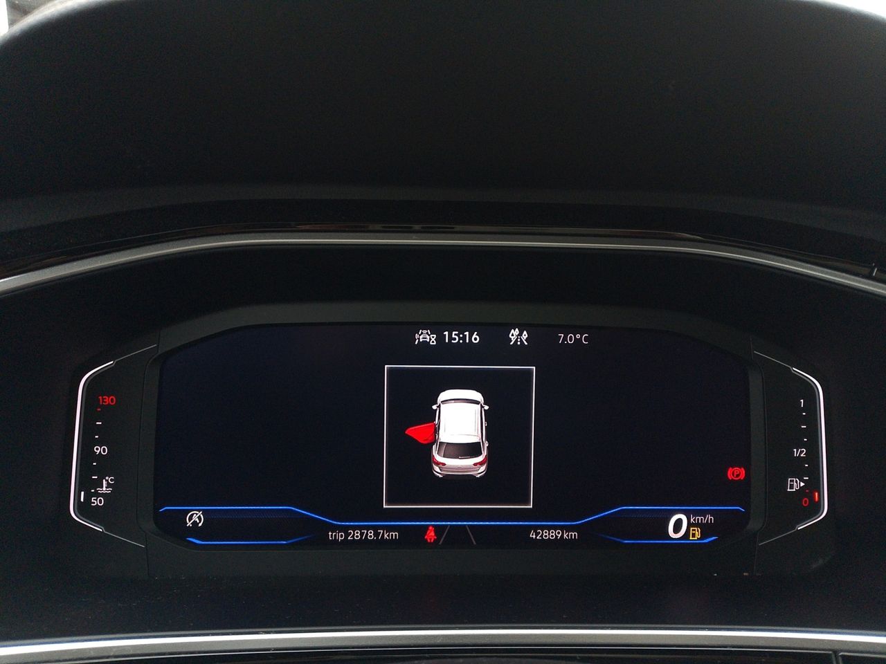 Volkswagen T-Roc R-Line - foto 13