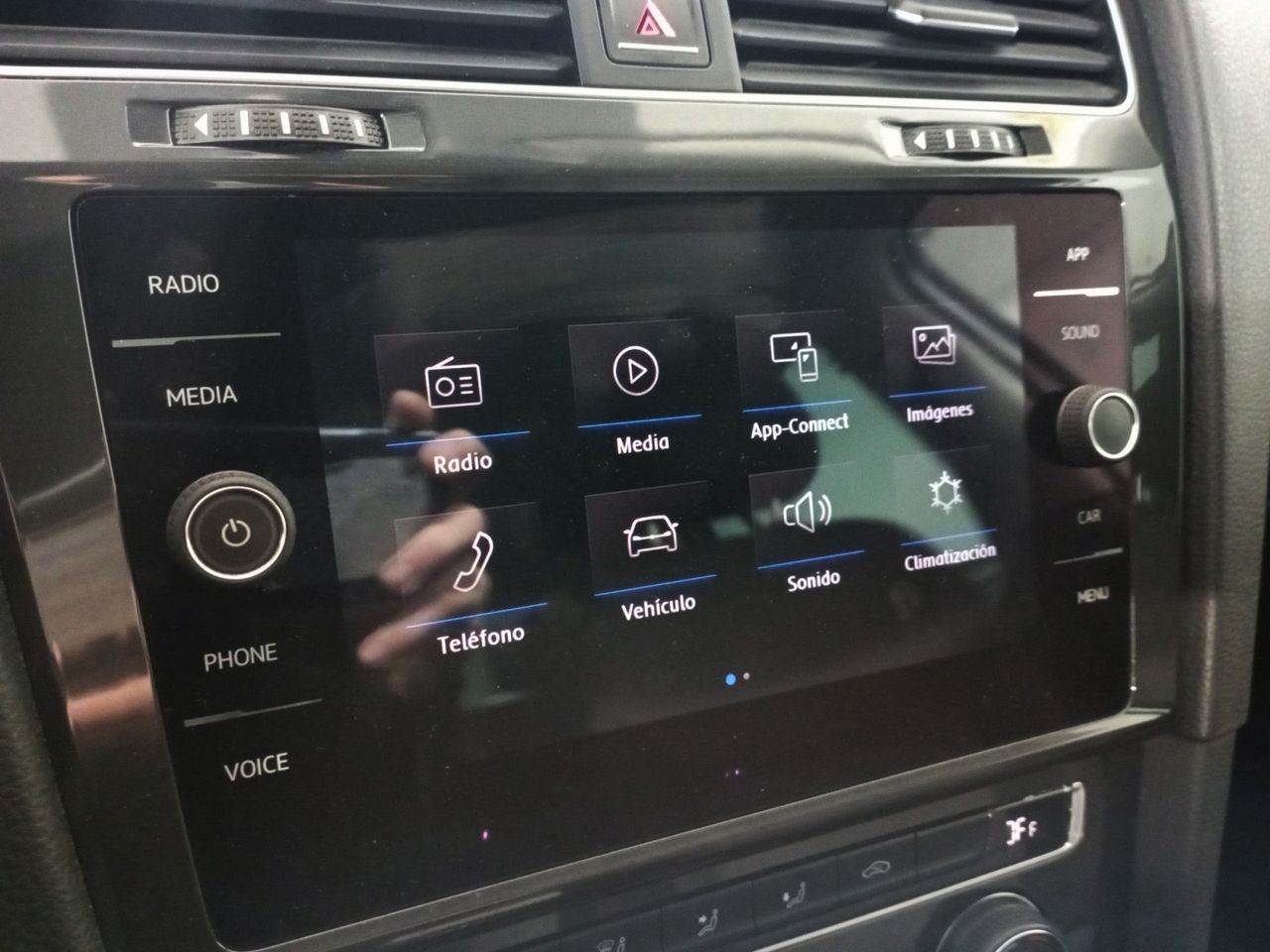 Volkswagen Golf Advance - foto 15