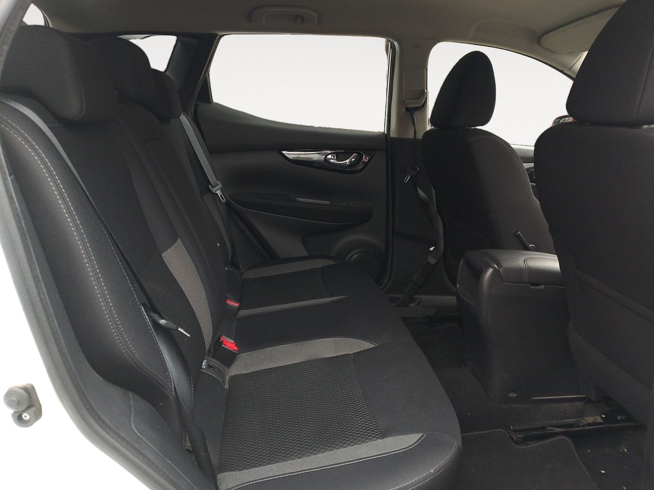 Nissan Qashqai Acenta - foto 9