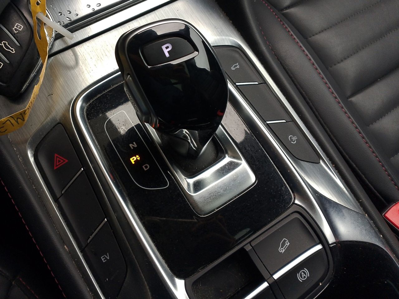 MG eHS Luxury PHEV - foto 14