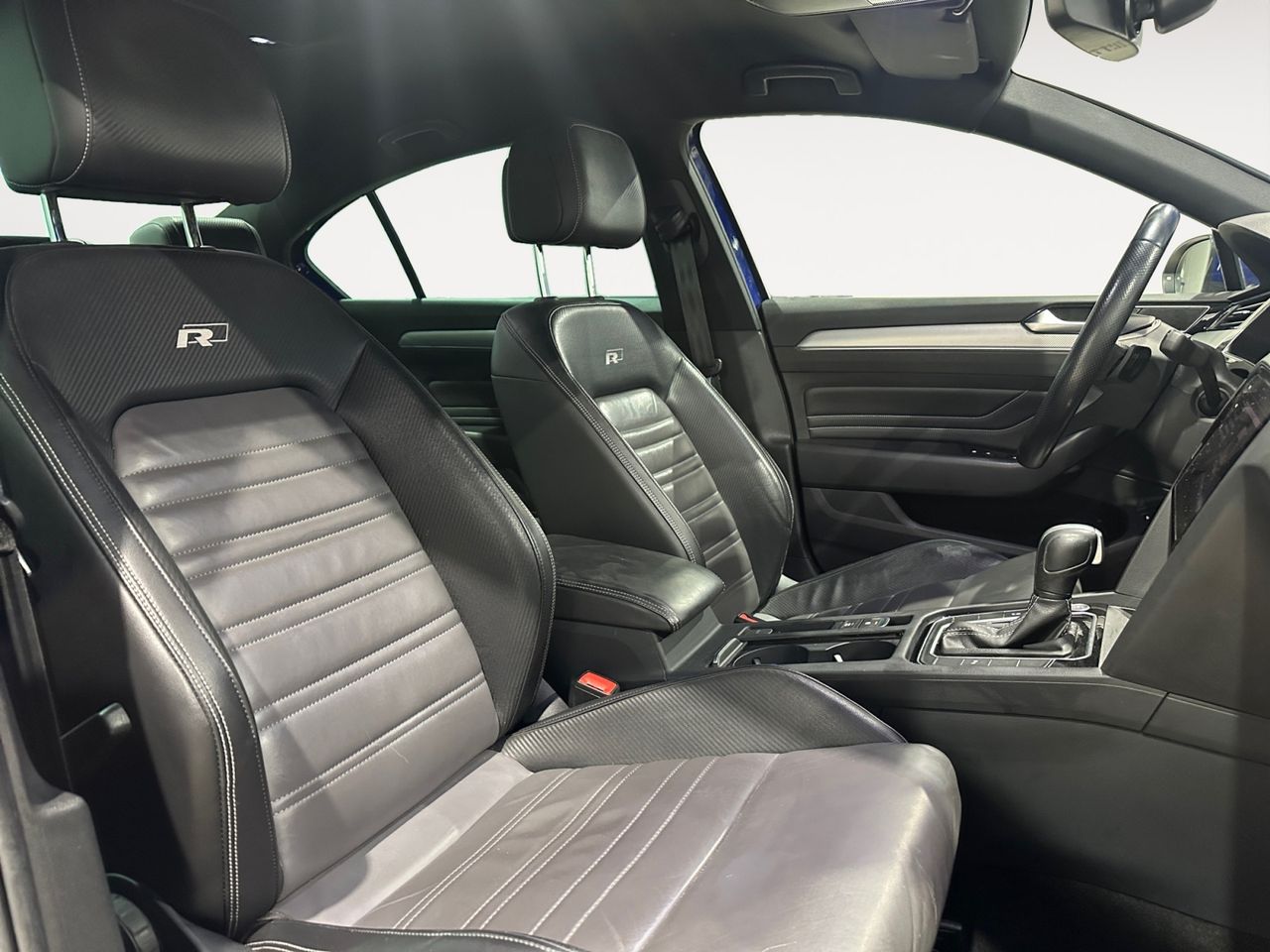 Volkswagen Passat R-Line - foto 10