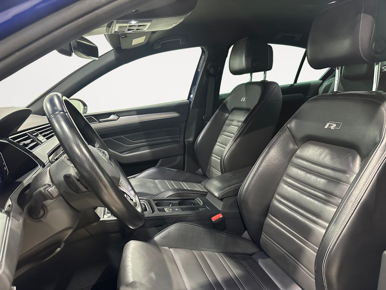 Volkswagen Passat R-Line - foto 8