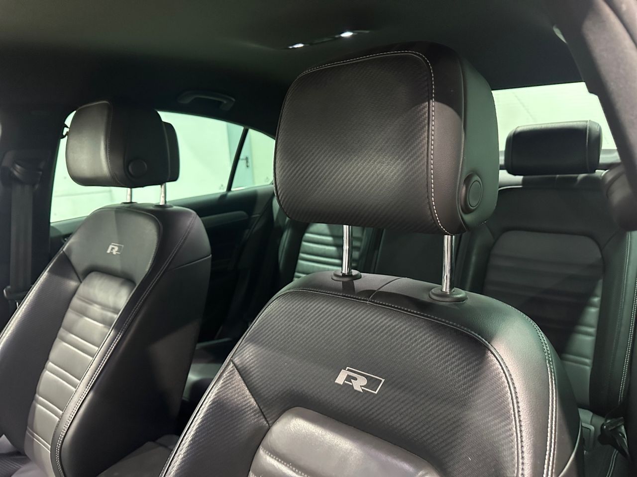 Volkswagen Passat R-Line - foto 20