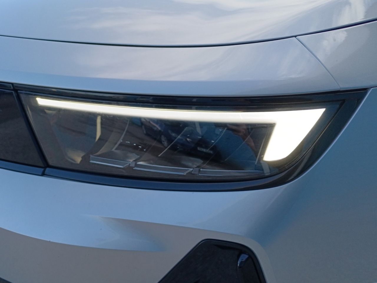 Opel Astra GS Line - foto 20