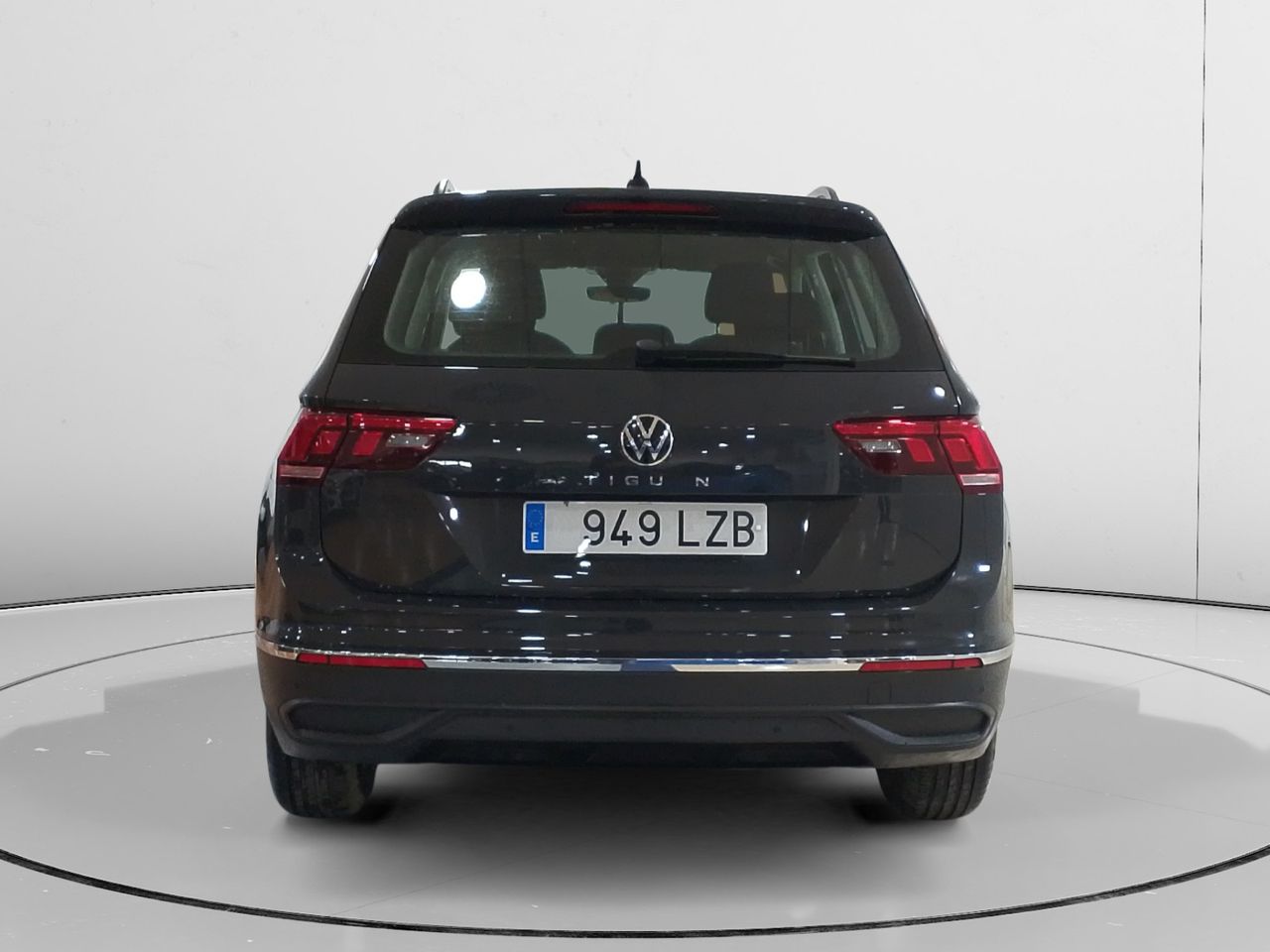 Volkswagen Tiguan 2.0 TDI - foto 3