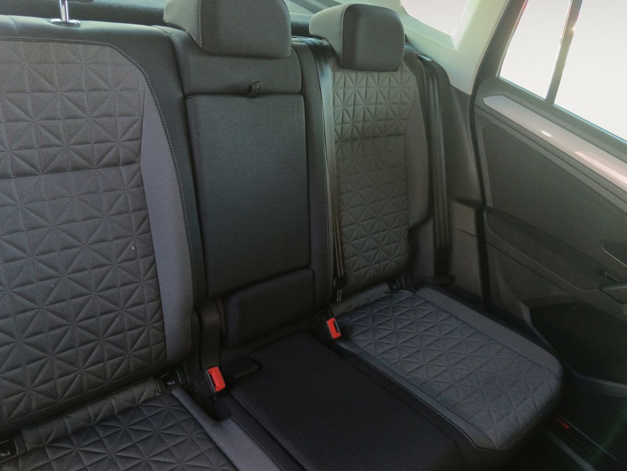 Volkswagen Tiguan Life - foto 10