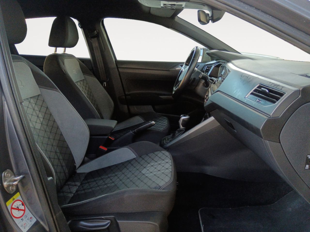 Volkswagen Taigo R-Line - foto 10