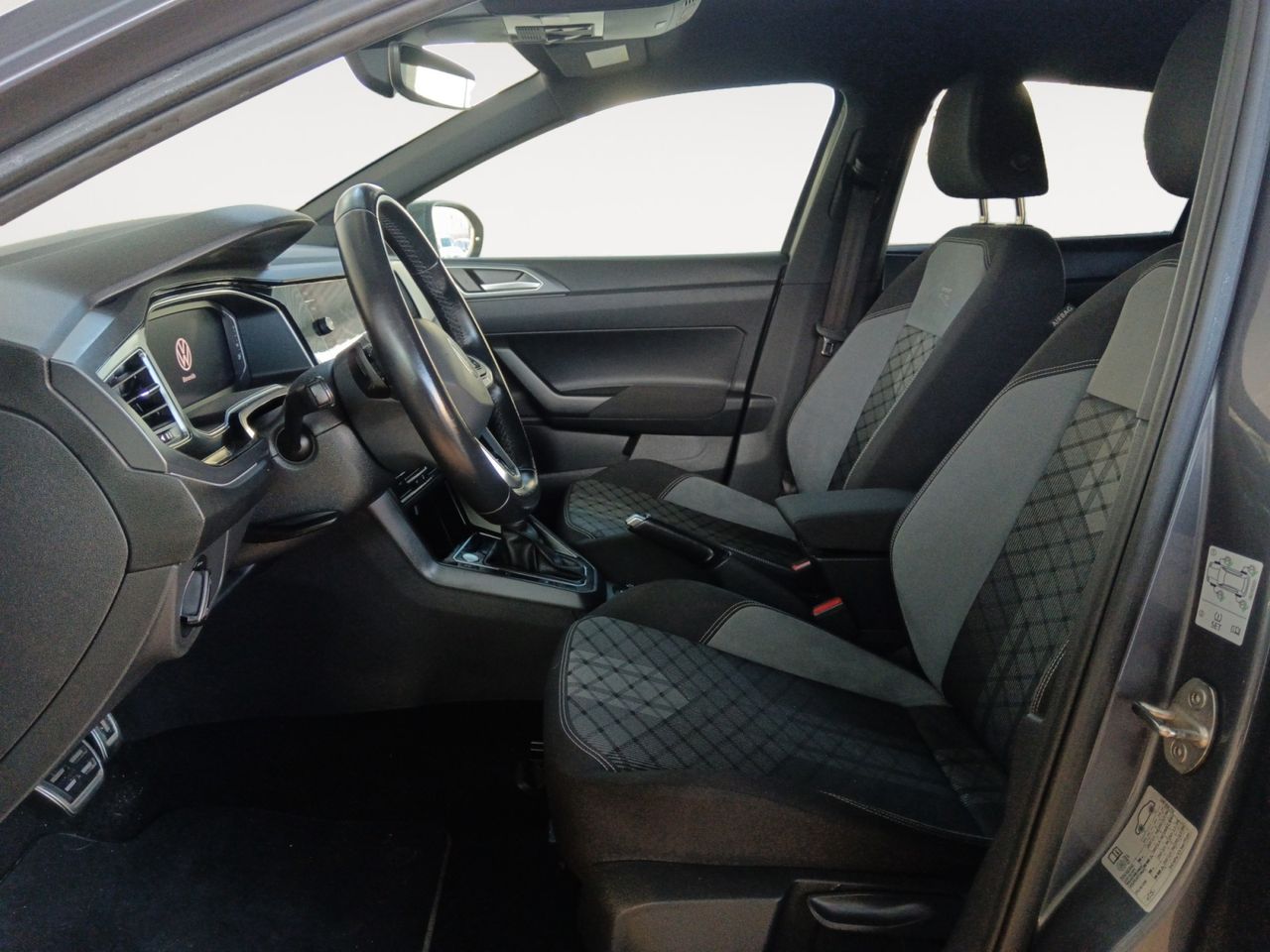 Volkswagen Taigo R-Line - foto 8