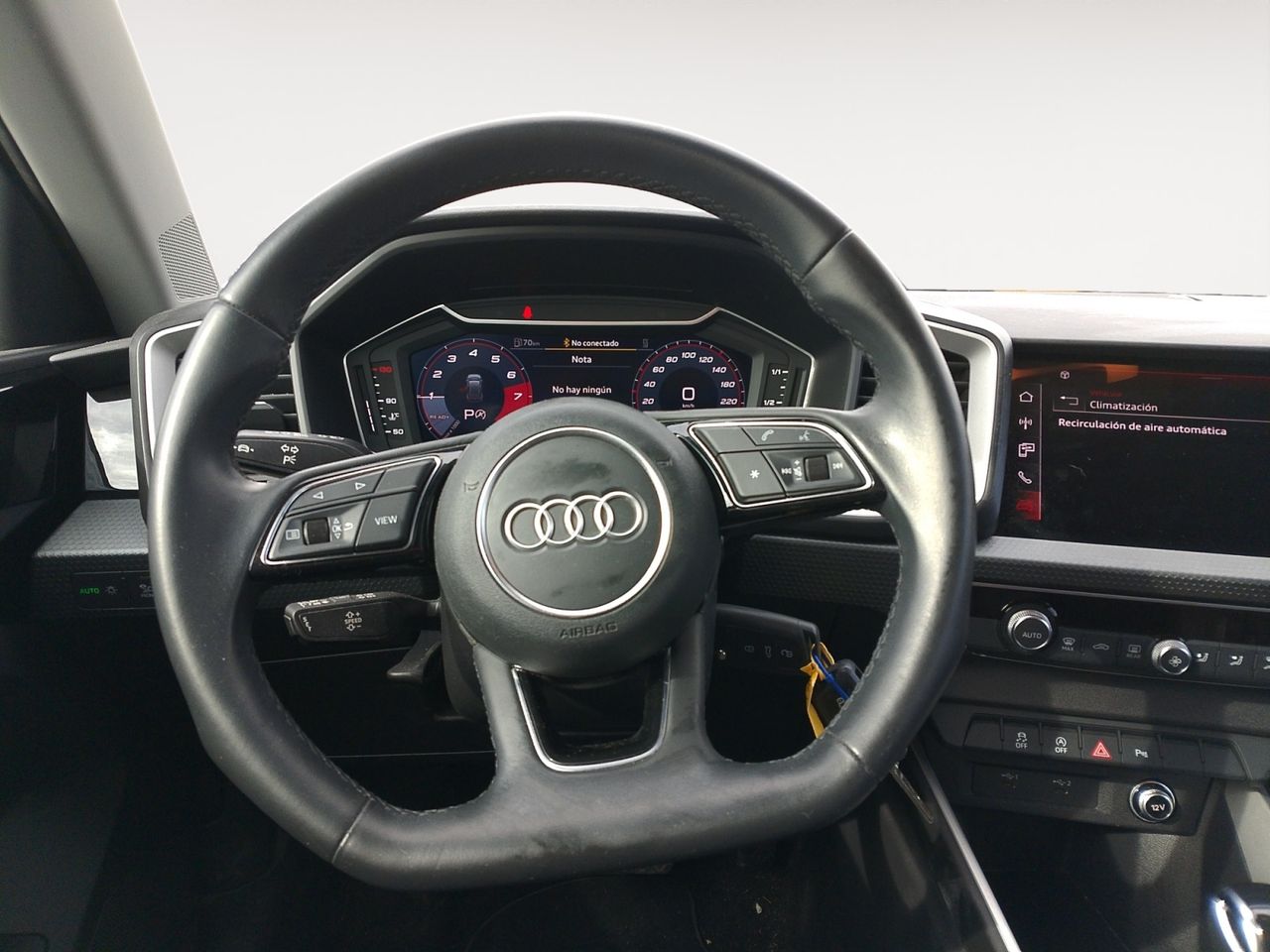 Audi A1 1.0 TFSI Adrenalin - foto 7