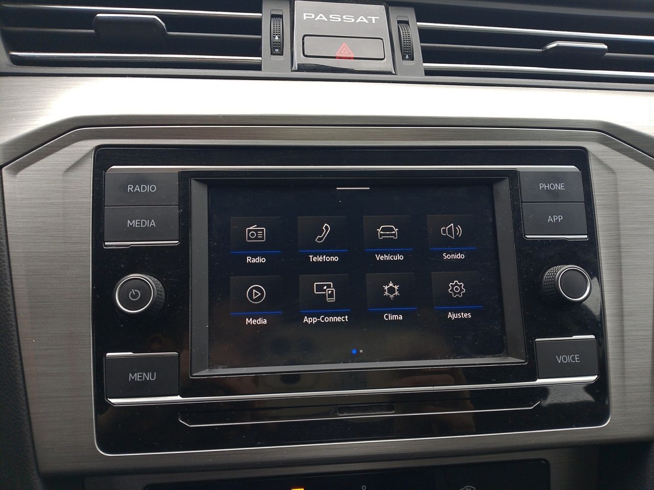 Volkswagen Passat 2.0 TDI BMT - foto 15