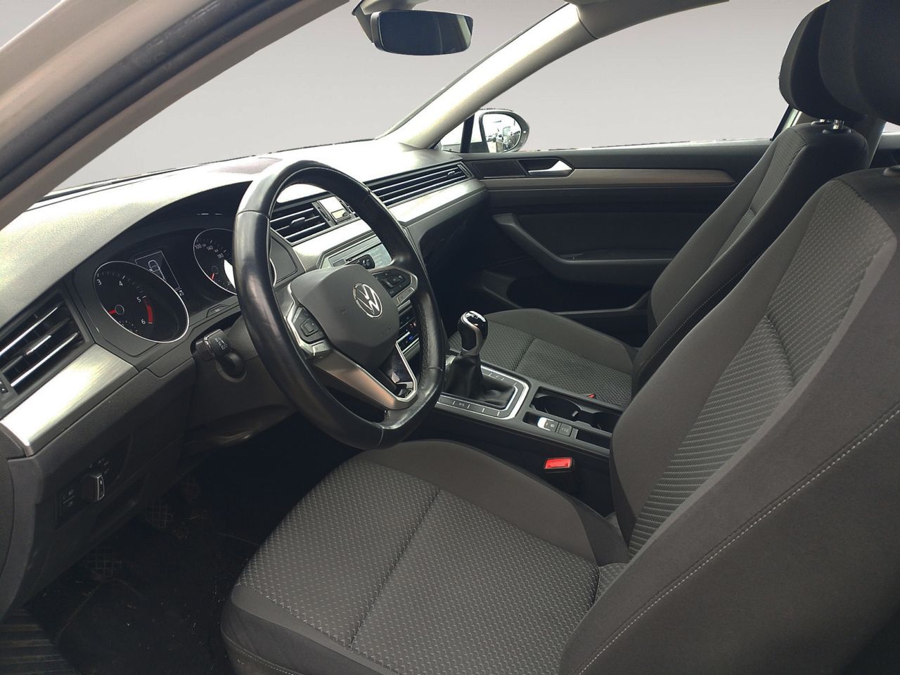 Volkswagen Passat 2.0 TDI BMT - foto 9