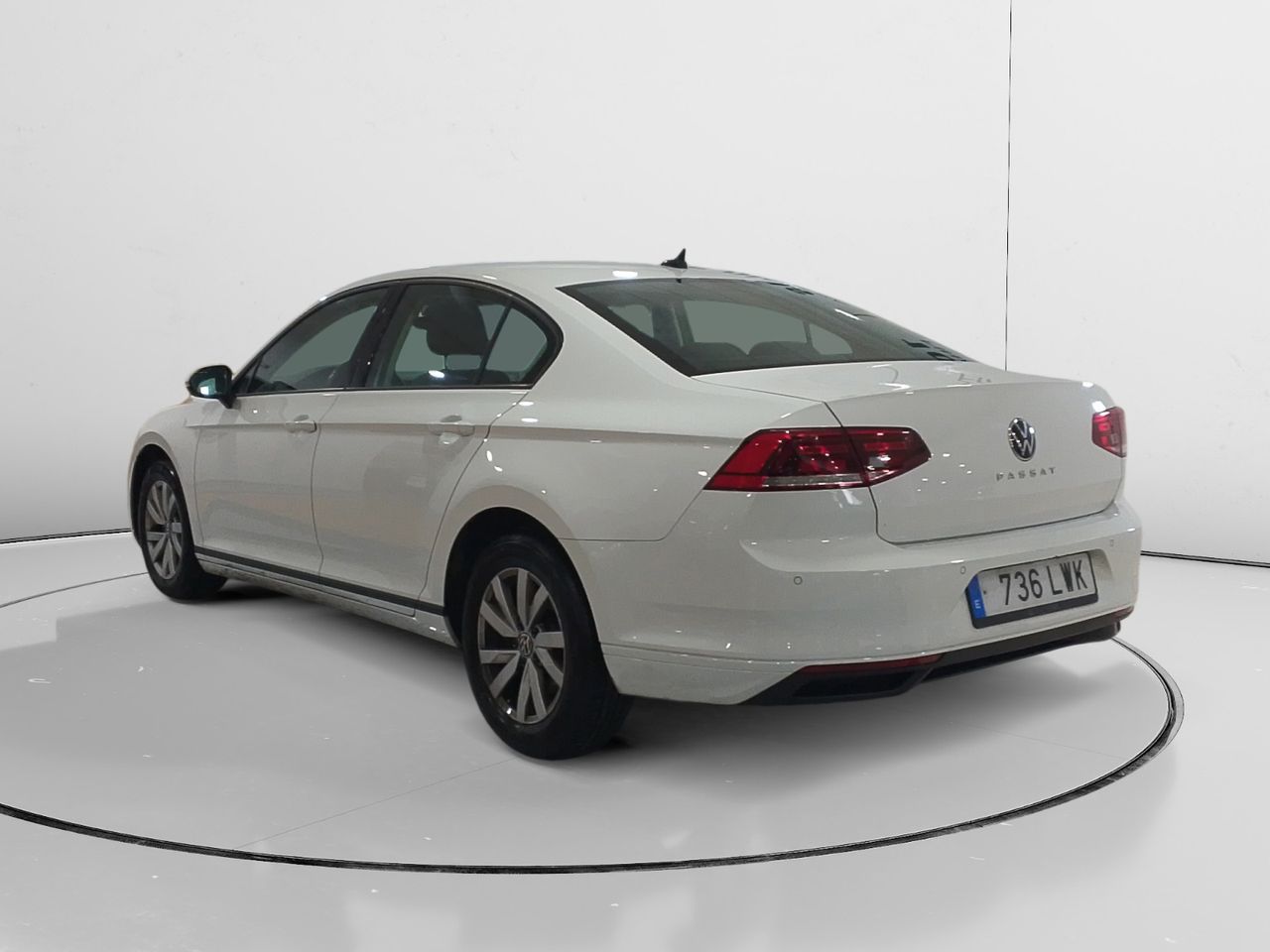 Volkswagen Passat 2.0 TDI BMT - foto 4