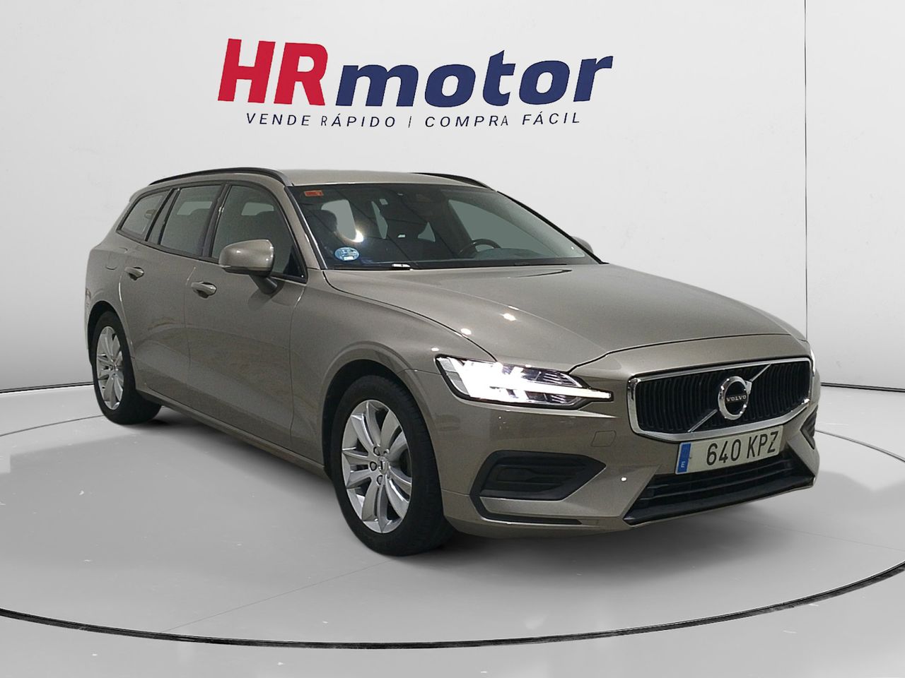 Volvo V60 Momentum