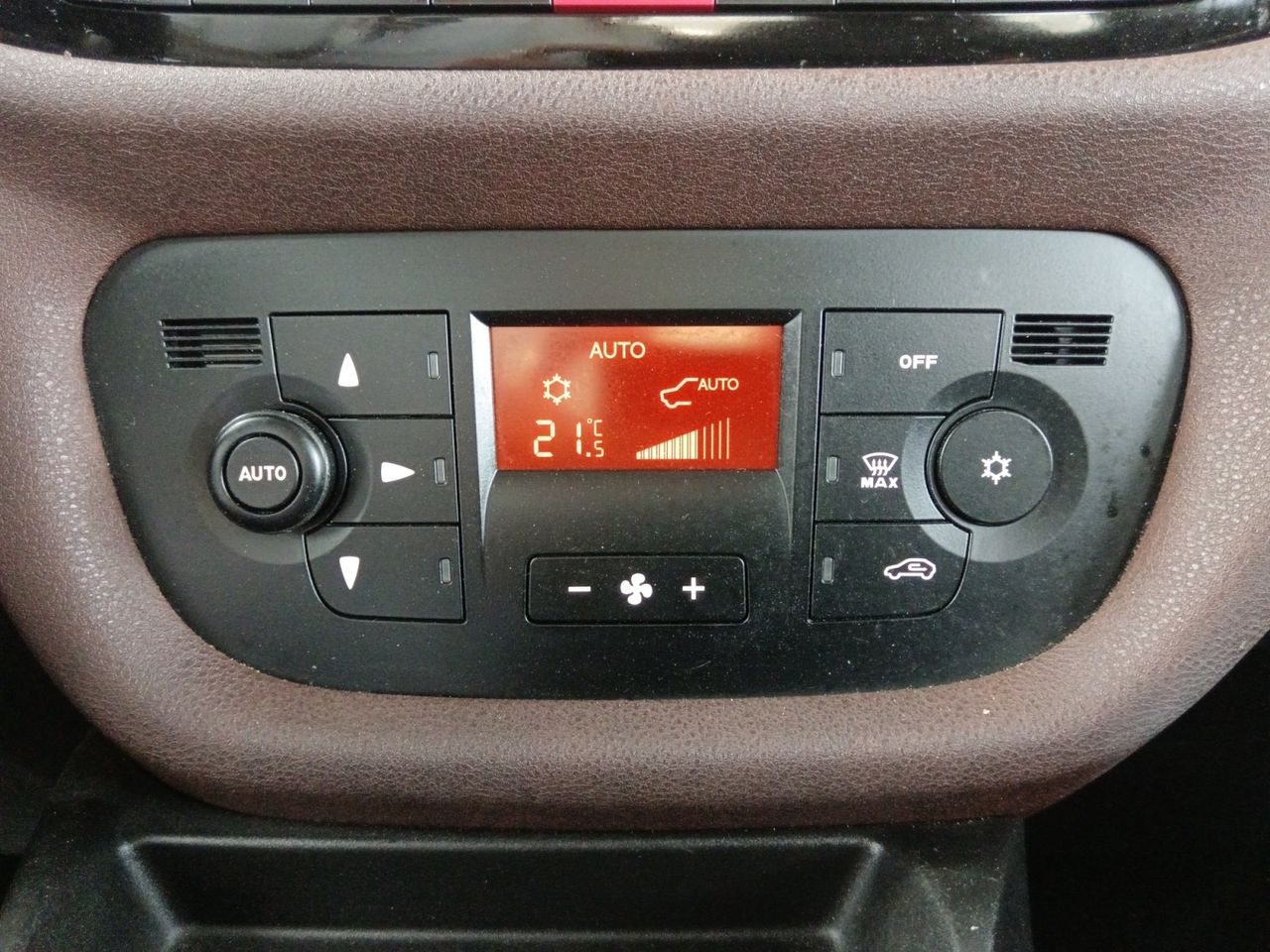 Fiat Doblò Trekking - foto 18