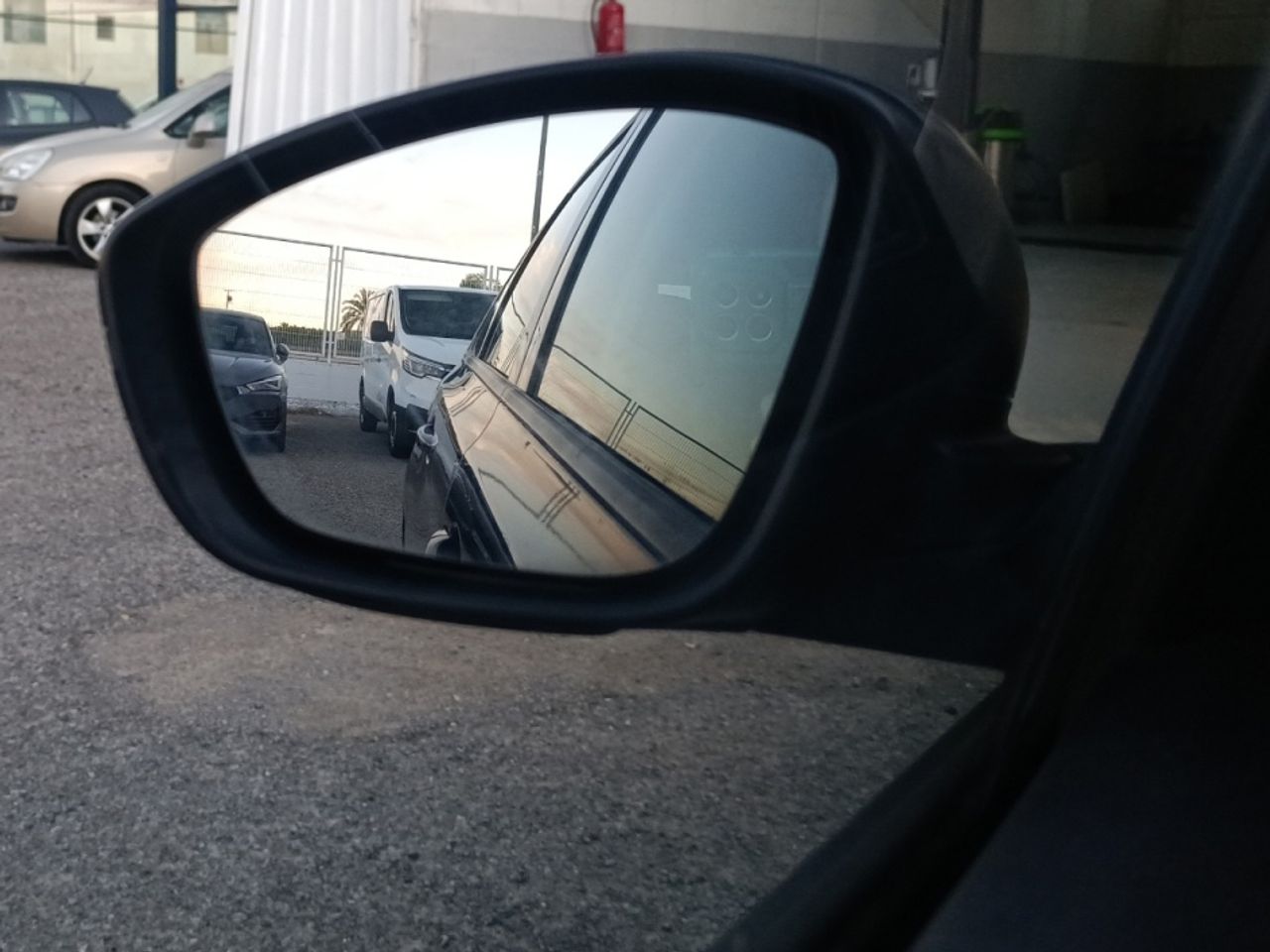 bg
