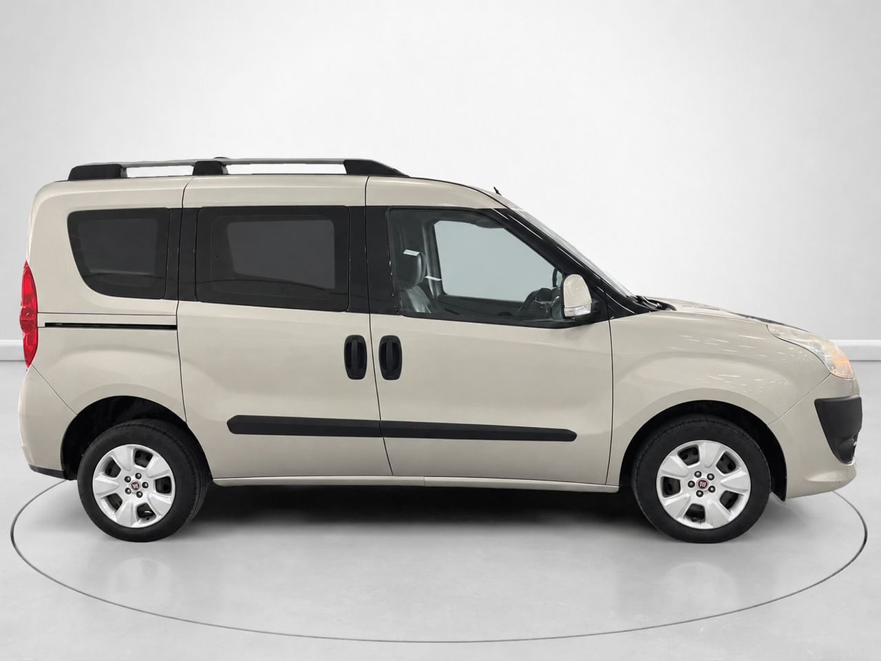 Fiat Doblò Panorama 1.6 Multijet Dynamic 66 kW (90 CV) - foto 2