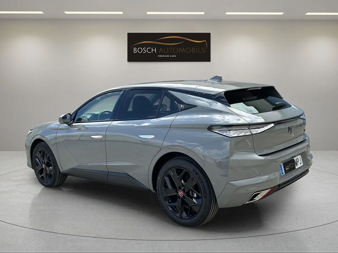 ds automobiles ds 4 2024 / foto grande (3)