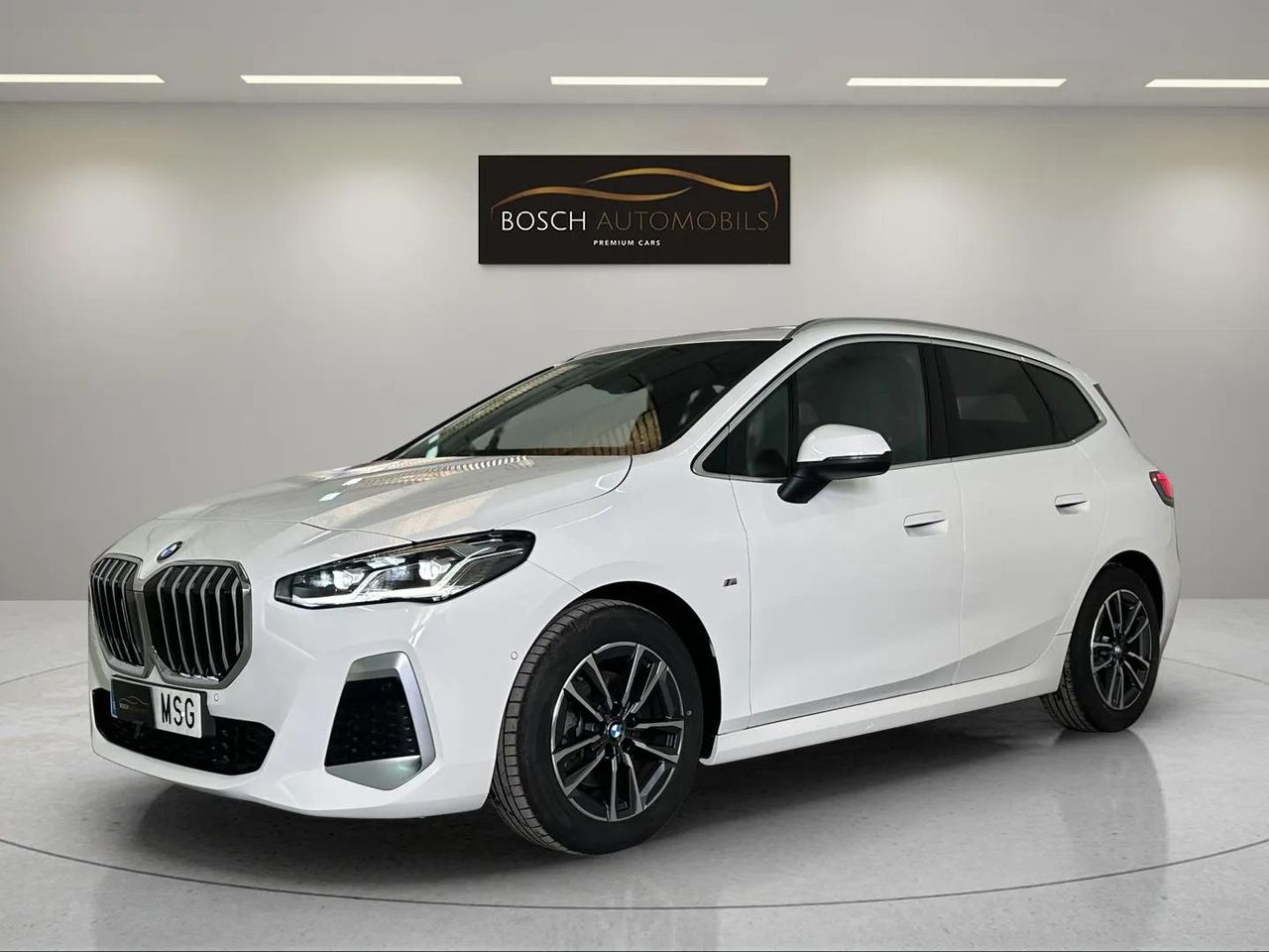 Foto bmw serie 2 active tourer 2024 /