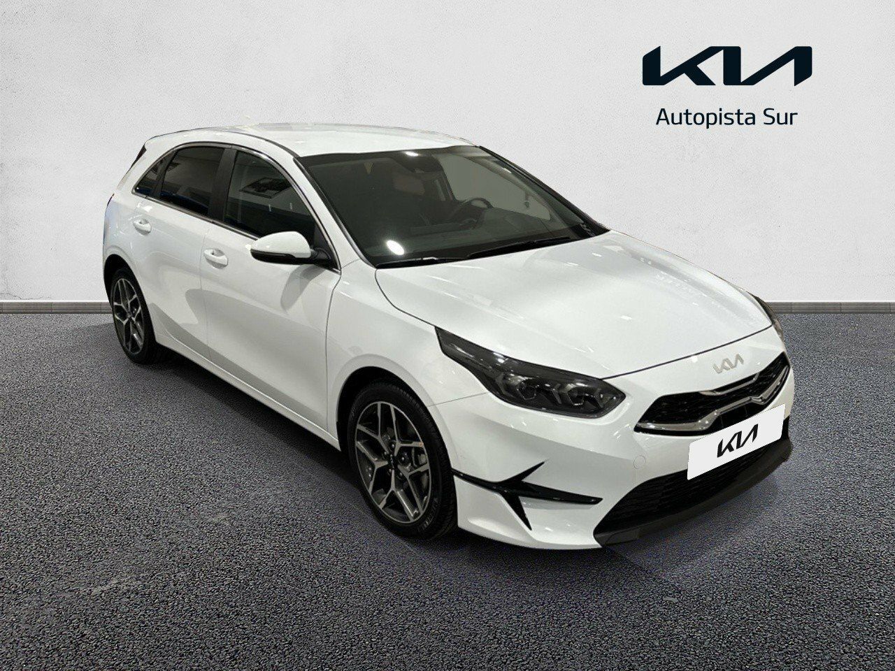 Kia ceed 5 plazas  de segunda mano - kia ceed 2024 /