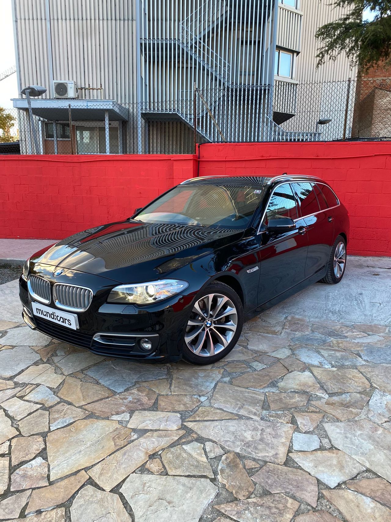 BMW Serie 5 518d Touring - Foto 3